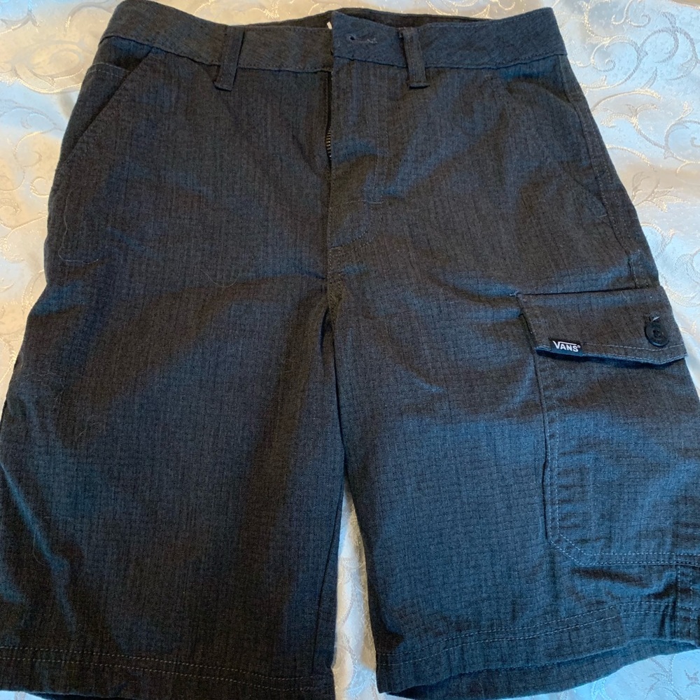 VANS Off The Wall cargo shorts